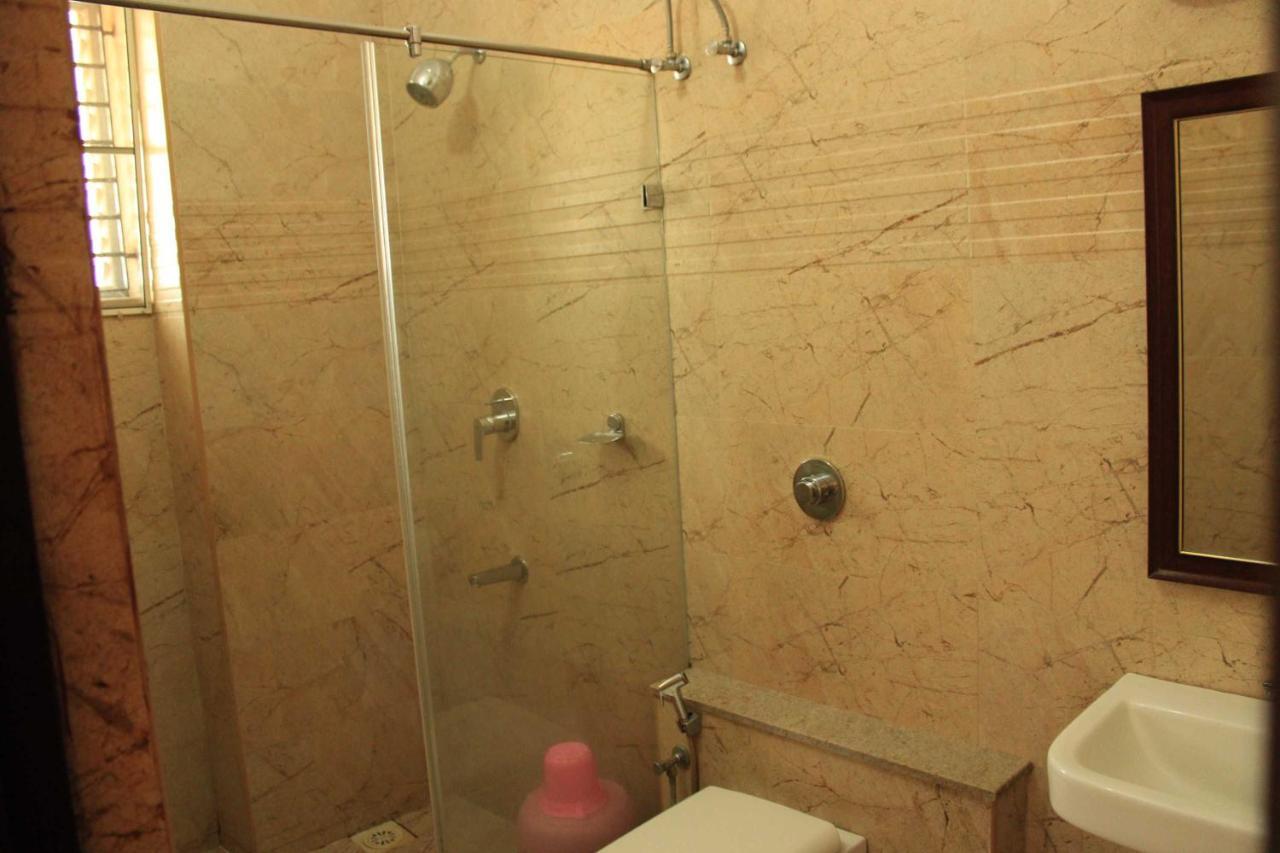 Hotel Venkadaramana Tower - Friendliness & Cleanliness Room Kumbakonam Bagian luar foto